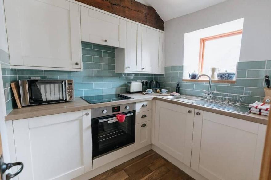 GABLE COTTAGE // Luxe 1 Bed Accommodation  Closed To The Peak District, Yorkshir