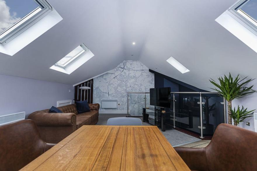 Luxury high end Boutique LOFT apartment in Wakefield