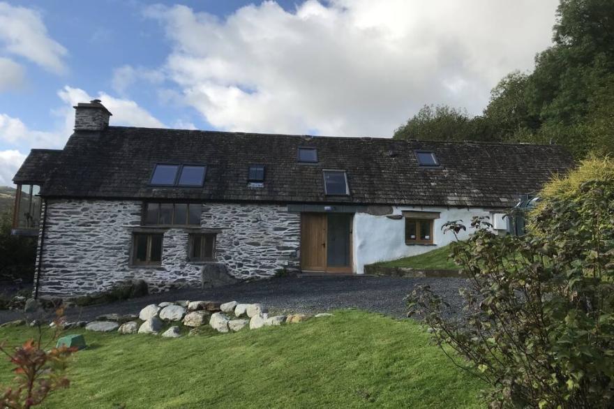 Duddon View Barn - Beautiful barn conversion with views to die for.
