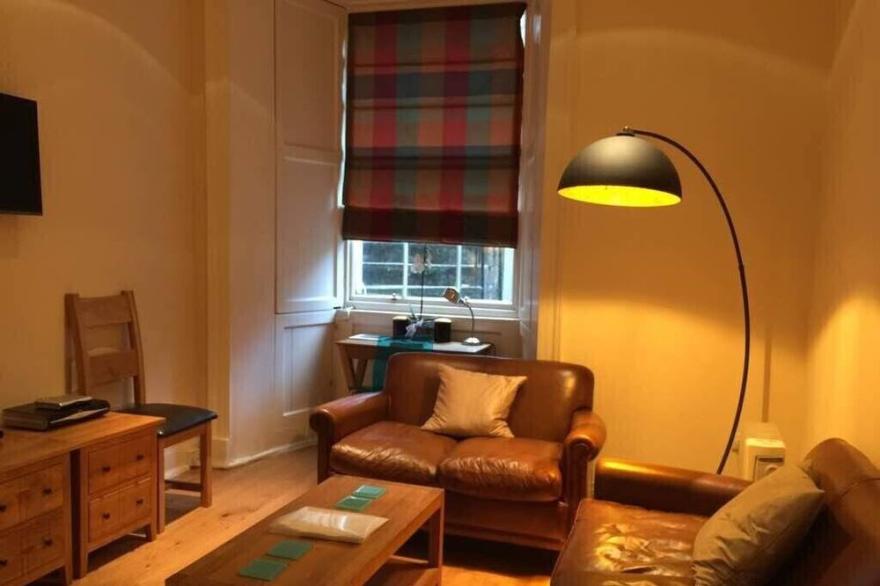 Elegant Stockbridge Apartment