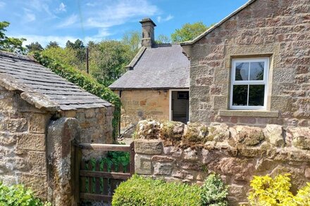 Gorgeous Stone Cottage with tasteful interior