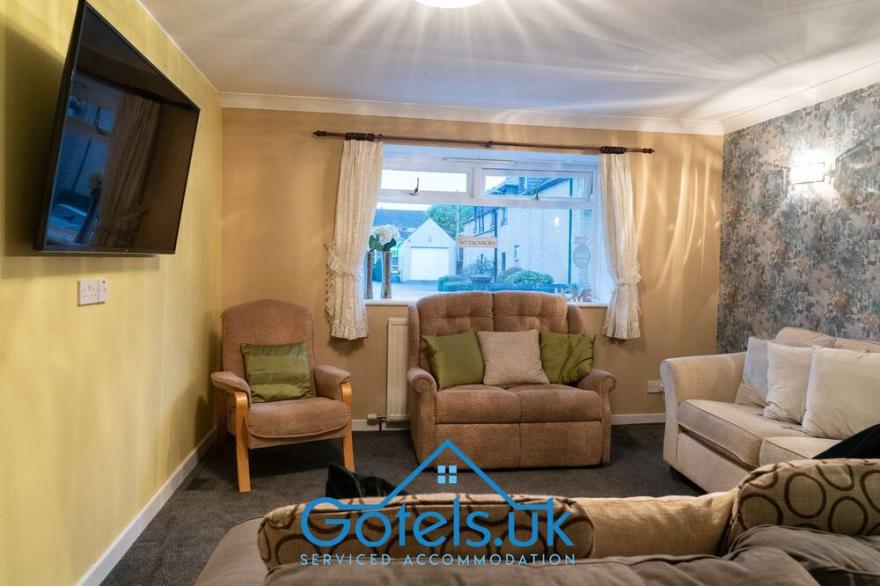 ⭐ Private Room Calla⭐ 3 Guests, Free Parking & Wifi, Roof Terrace❤️