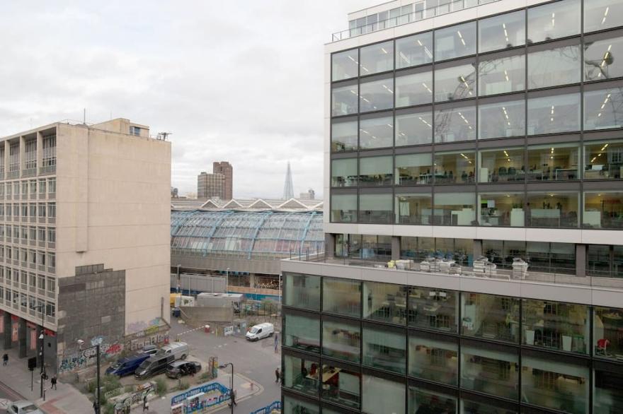 Hip Westminster 2BR in Central Location nr Embankment Tube, by Blueground