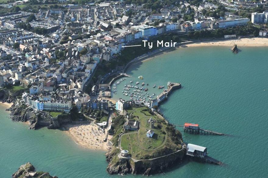 4 Bedroom Accommodation In Tenby