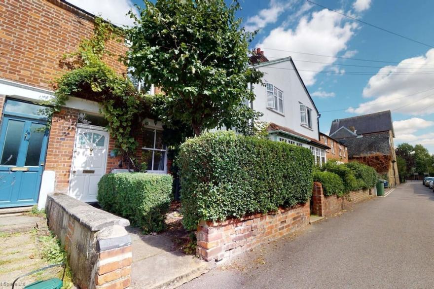 Quince Cottage Holiday Let 2 Bed & Sleeps 4