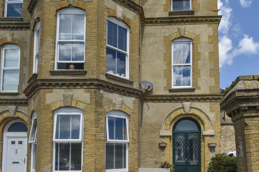 1 Bedroom Accommodation In Ventnor