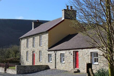 Luxury Farmhouse In Wild And Untamed Cambrian Mountains near Brecon Beacons