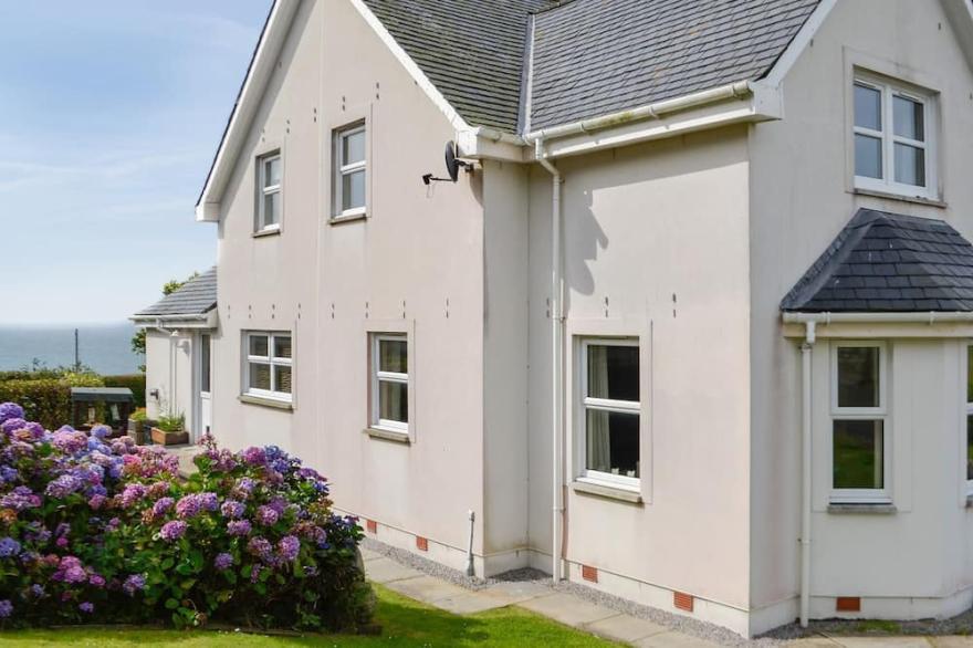 5 Bedroom Accommodation In Portpatrick, Near Stranraer