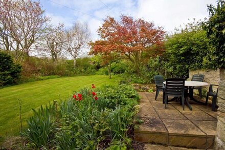 Cottage In Waren Mill Near Bamburgh With Stunning Views Over Budle Bay