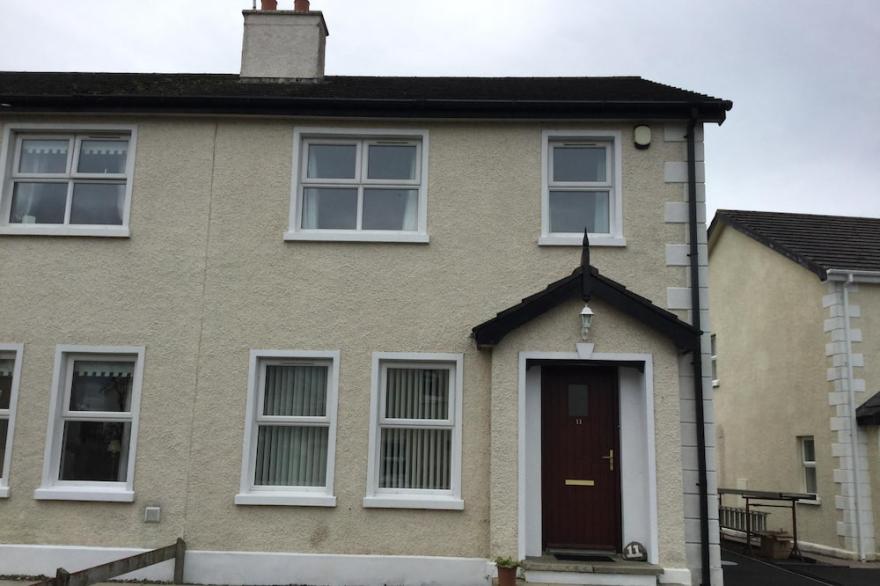 A Modern, Comfortable 3 Bedroom House, 5 Minutes From The  Causeway Coast