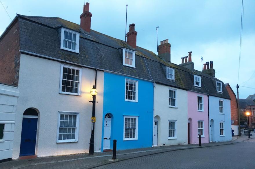 Blue Bay Cottage - Beautiful Cottage near the Harbour in Weymouth