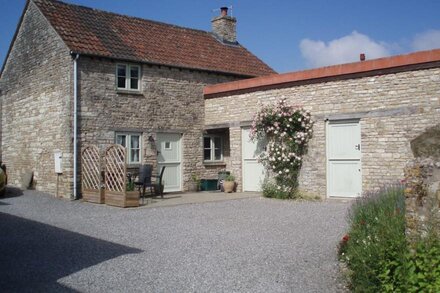 In peaceful rural location within walking distance of  lovely pub, near Bath.