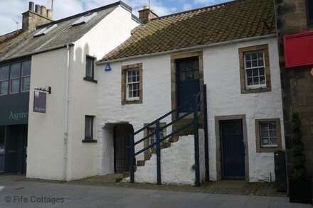 A fabulous and historic 4 bedroomed house in St Andrews