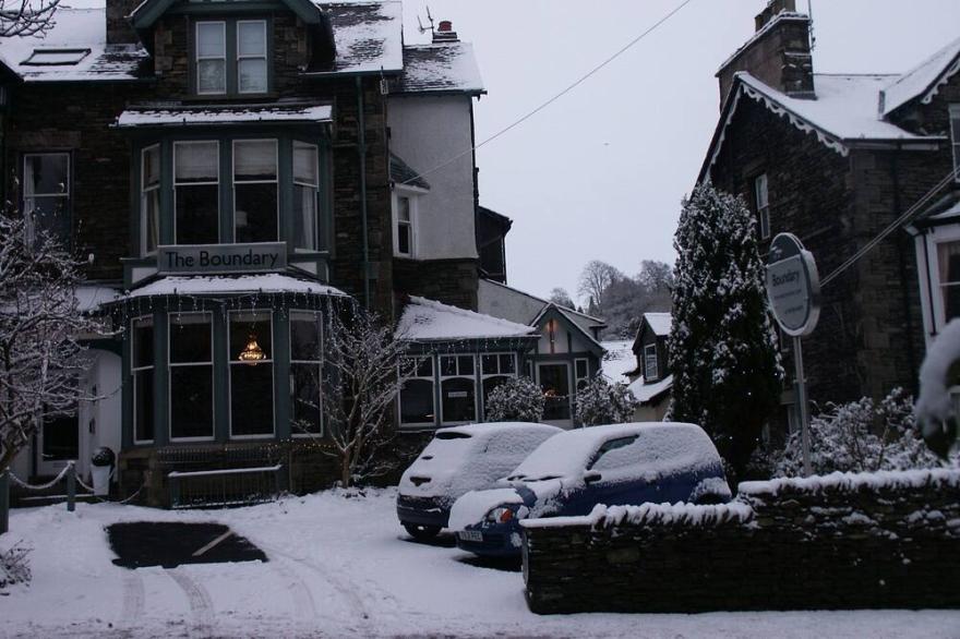 7-bed, 7-bath holiday comfort in the heart of the Lake District