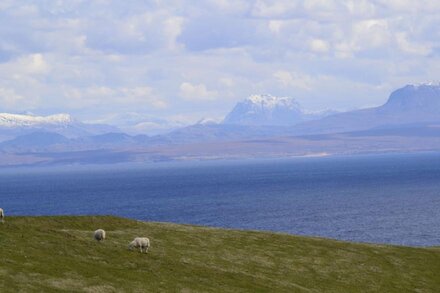 Luxury croft house with stunning views in a peaceful setting