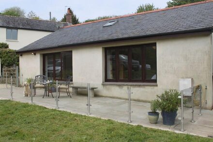 Converted detached barn in peaceful South Hams location close to Dartmouth