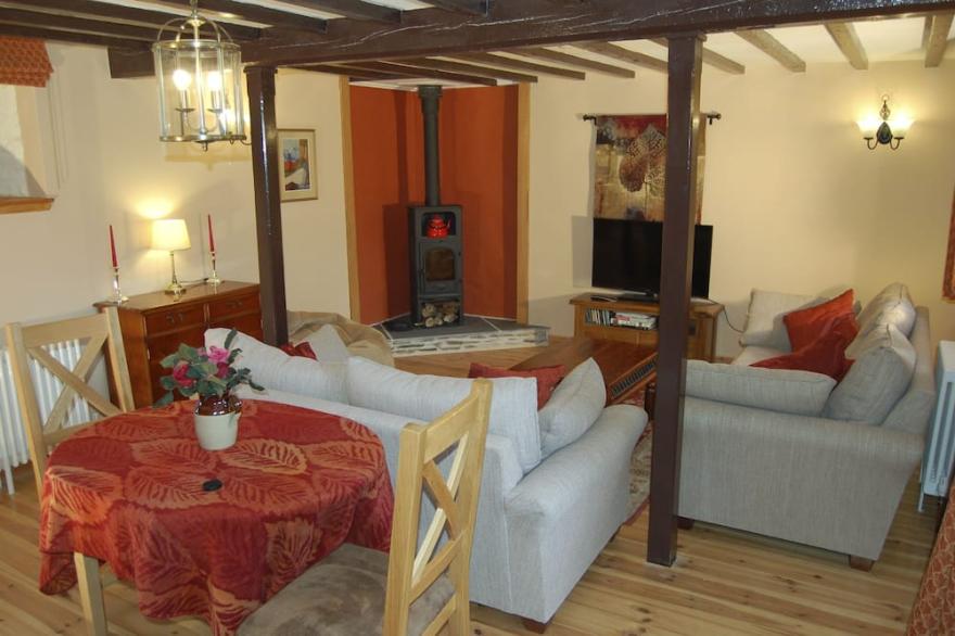 Spacious and luxurious barn with stunning views