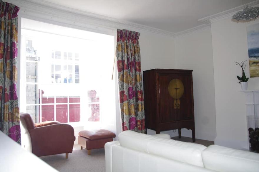 Fabulous Duplex Apartment With Roof Terrace