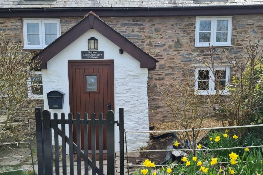 Upper Castlewright Cottage - Spectacular Views, Historic Gateway To Wales