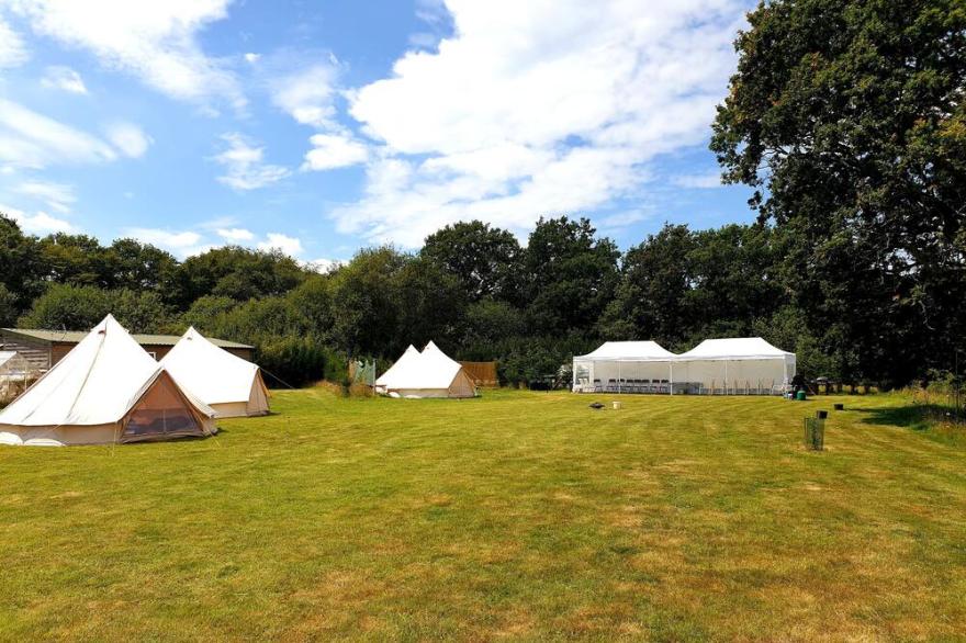 Beautiful Rural Location. Glamping. London From 1 Hour. Book 1- 6 Tents.