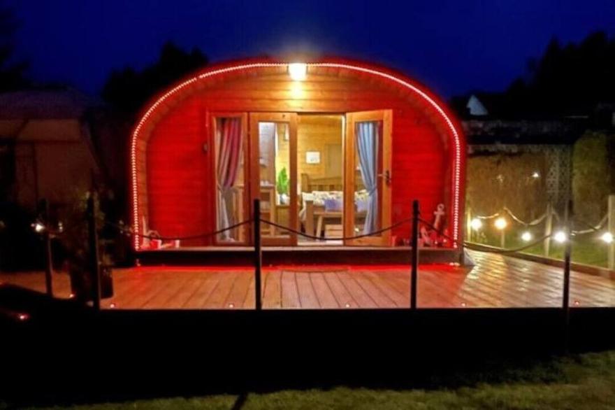 Glamping Pod with100% privacy and Hot Tub