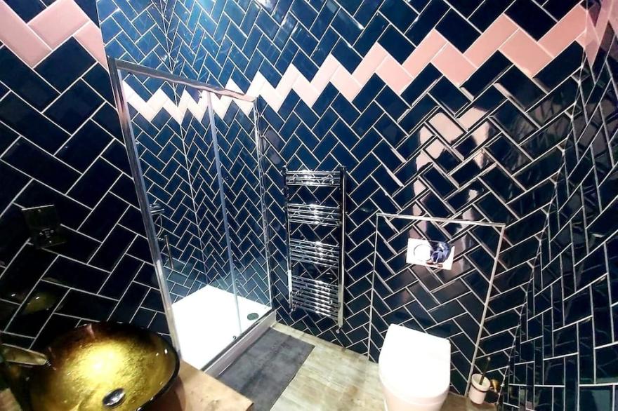 1st floor luxury large jacuzzi ensuite - Angel, N1
