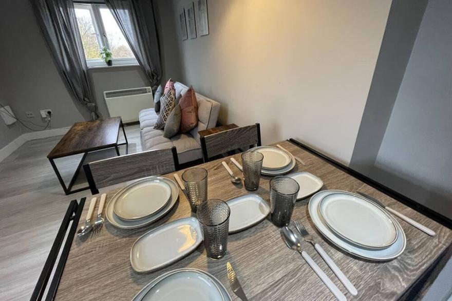 Horizon Apartments- Flat 14