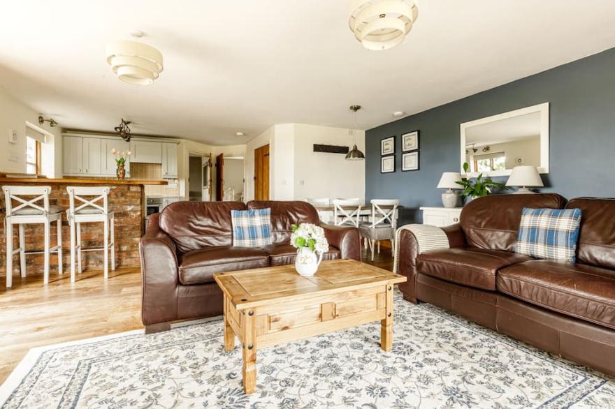 Countryside Coach House near Chester