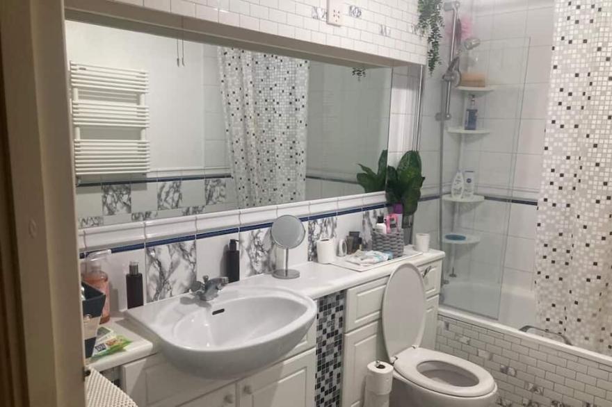 Double room in great location