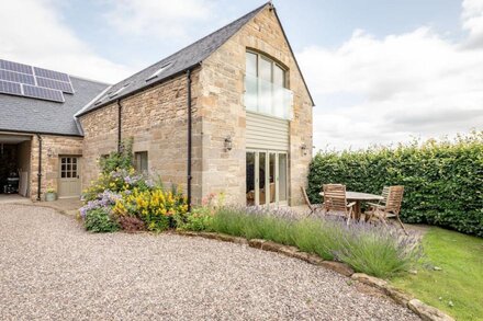 The Beehouse, Secret Rural Gem close to St Andrews golf courses and beaches