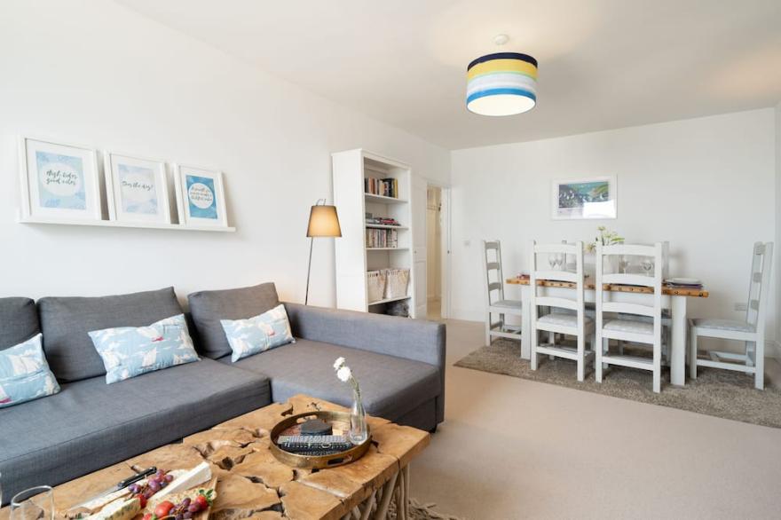 Beautiful two bed apartment with sea front views