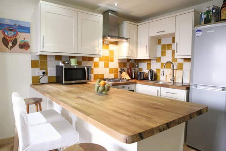 Beautiful little flat in Camden close to tourist attractions & public transport