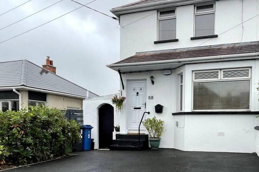 Captivating House in Bangor, Northern Ireland