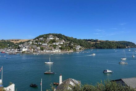 UPPER TREMORVAH, country holiday cottage in Dartmouth