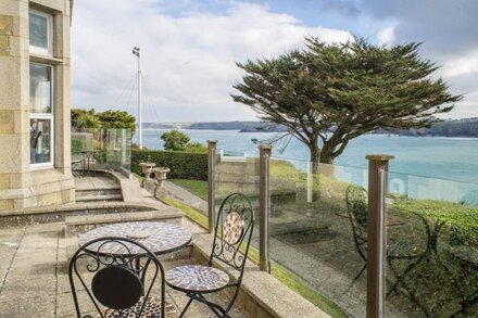 KING EDWARD'S VIEW, family friendly, with a garden in Newquay