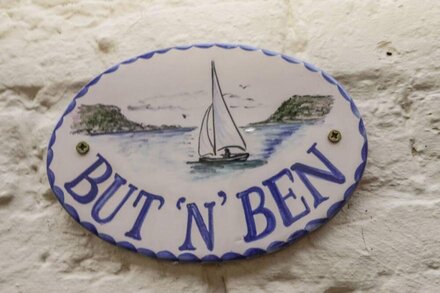 BUT `N' BEN, family friendly, character holiday cottage in Whitby