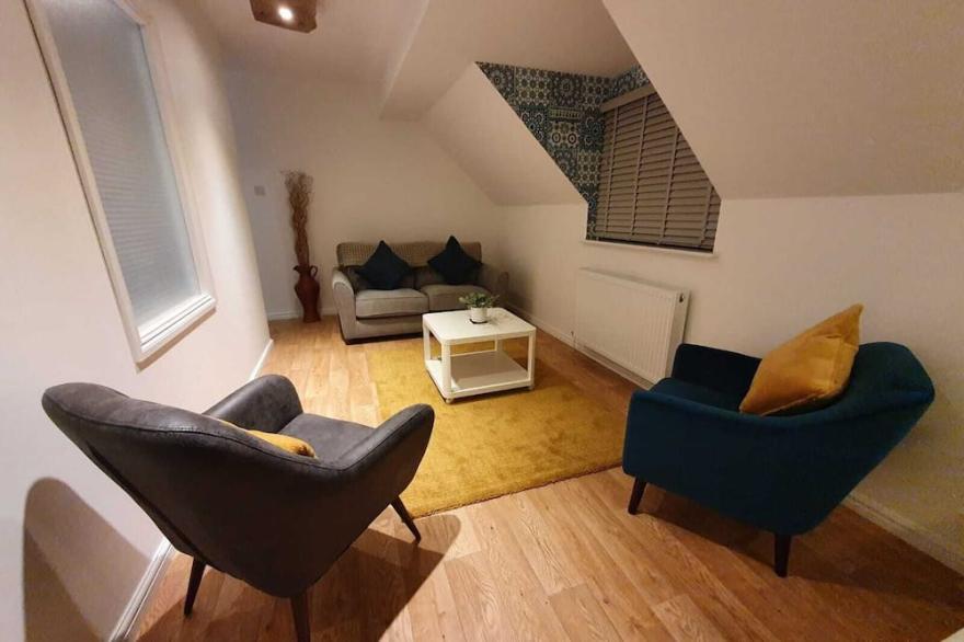 Riverwood Retreat - Self Contained Lux Apartment