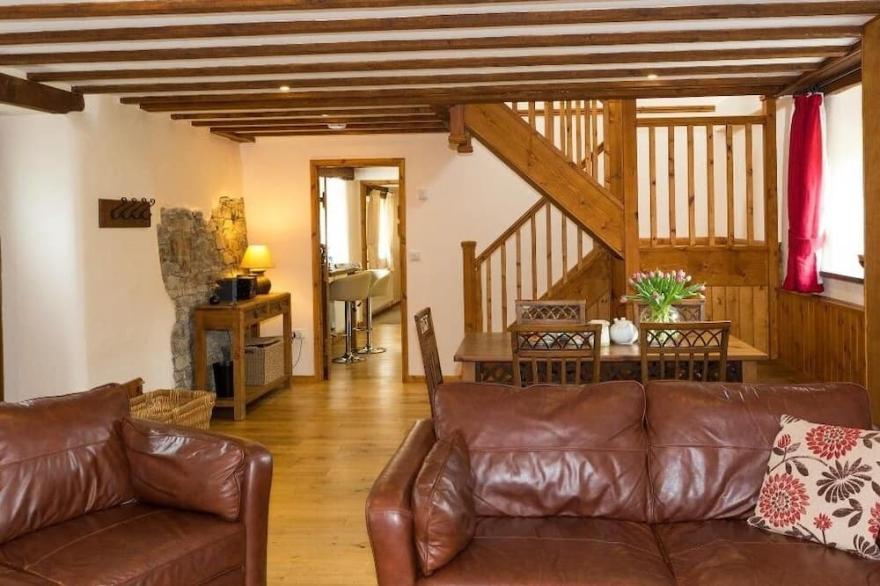 THE CROFT, pet friendly, with a garden in Holsworthy