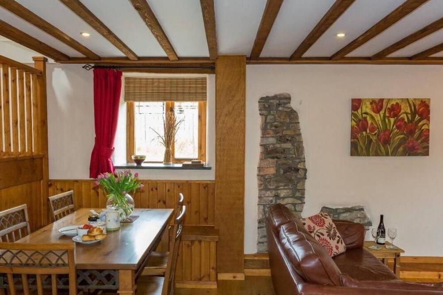 THE CROFT, pet friendly, with a garden in Holsworthy