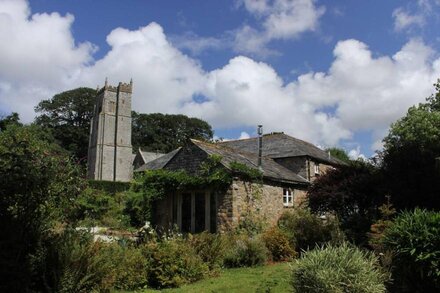 Willow Mill - Spacious idyllic mill near Port Isaac set in peaceful gardens