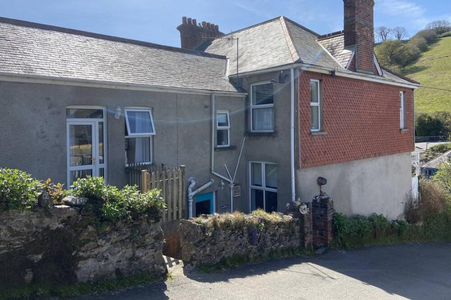 Homewood Airbnb, Combe Martin, Devon - 300m to the Beach!