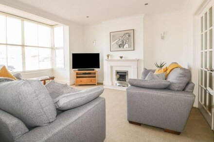 WITHIN REACH, pet friendly, country holiday cottage in Newquay