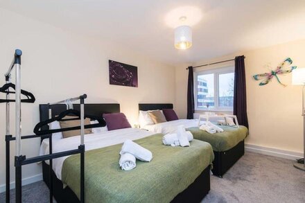 Enjoy our beautifully luxury 2 Bedroom Apartment in Coventry