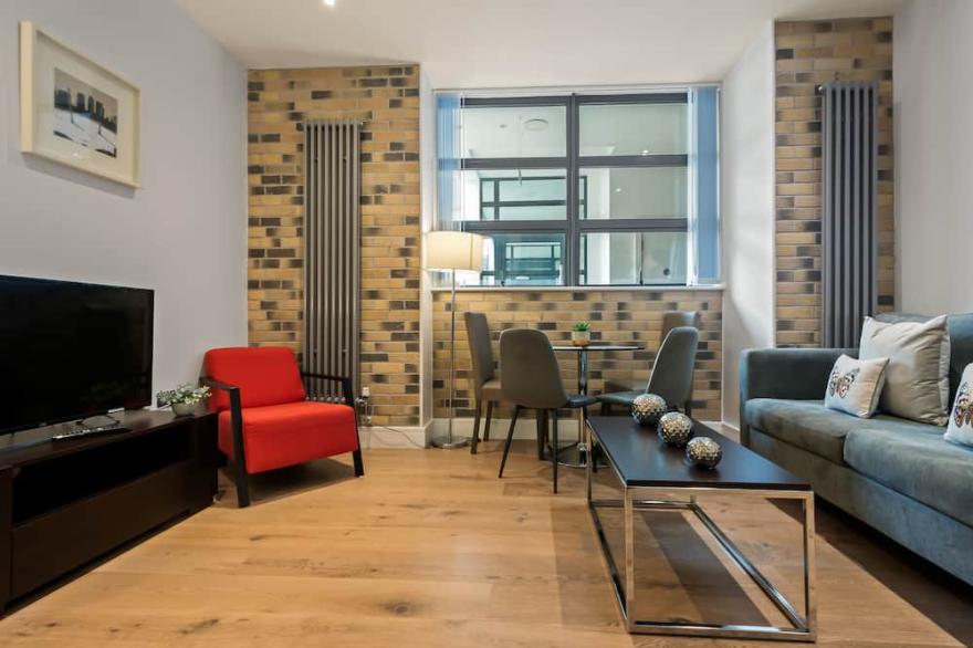 Two Bed Serviced Apartments in Regent's Park by MySqua.re