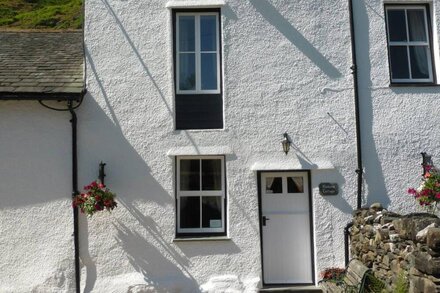 The cottage is located in the heart of the beautiful Borrowdale Valley