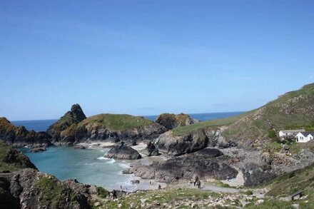 Wellspring Cottage nr Kynance Cove