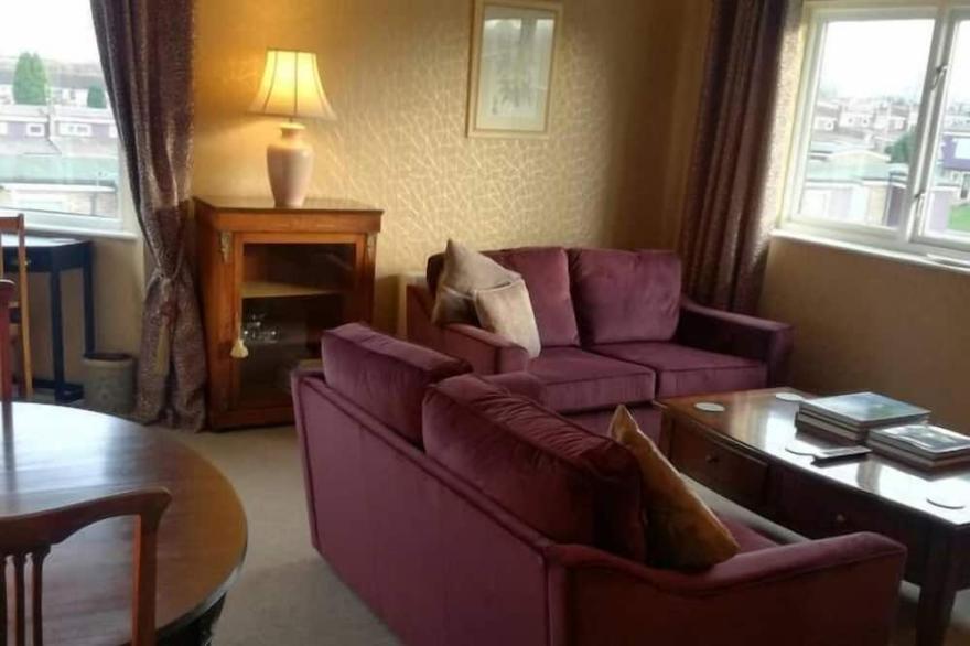 Spacious Luxury 2 Double Bedroom Flat In Newcastle