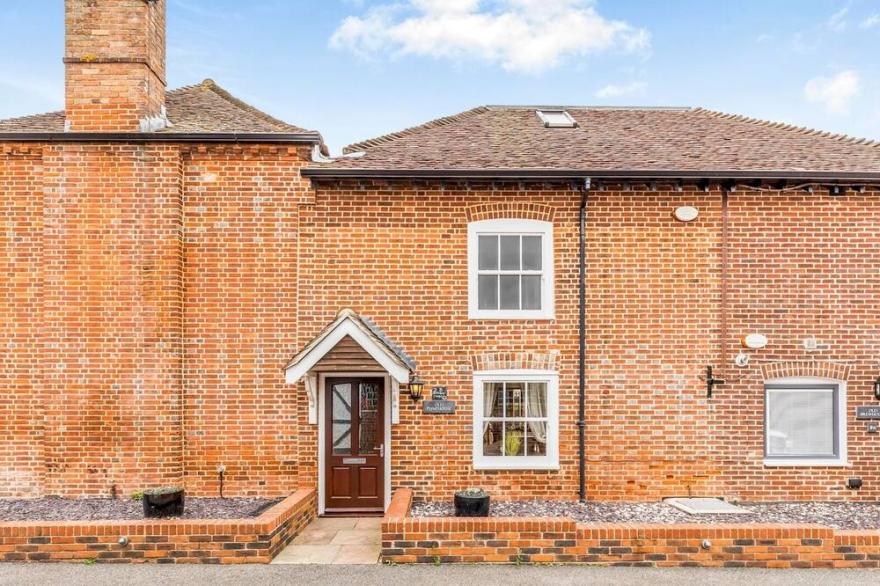 Pass The Keys | Cheerful, Newly Refurbished 3 Bedroom Home