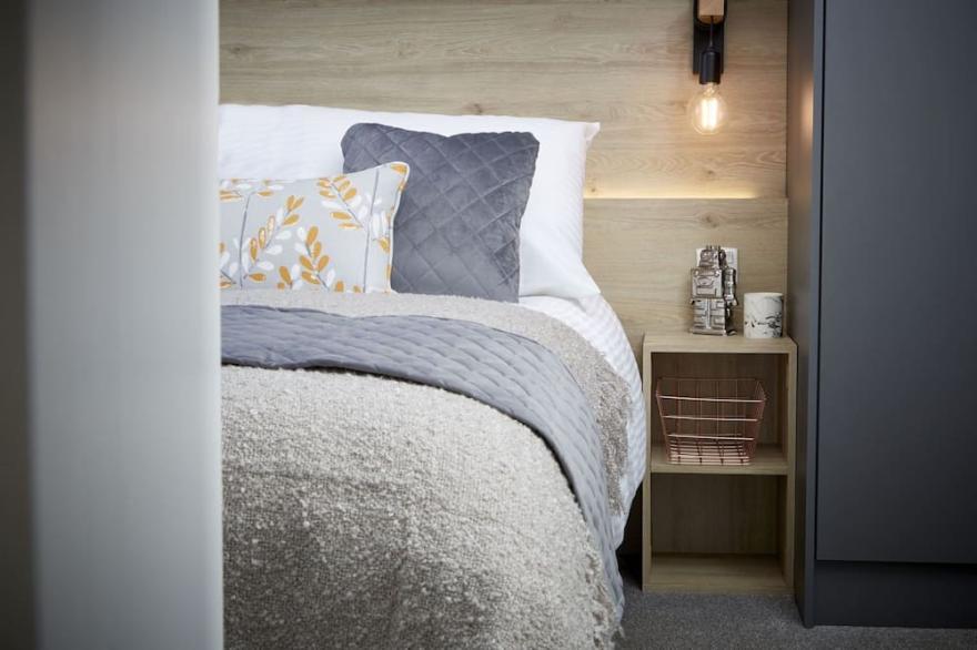 Stewarts Resort Lodge 33  -  a lodge that sleeps 4 guests  in 2 bedrooms