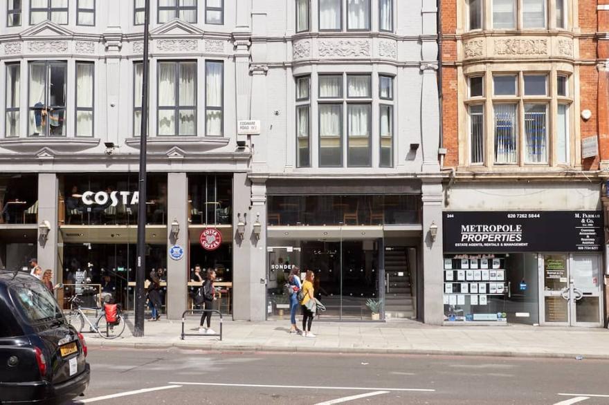 Sonder Edgware Road | Double Room